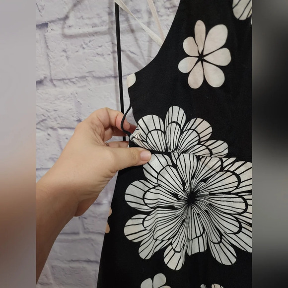Rare Editions halter black and white floral dress with tulle hem Size 4T - Picture 4 of 9